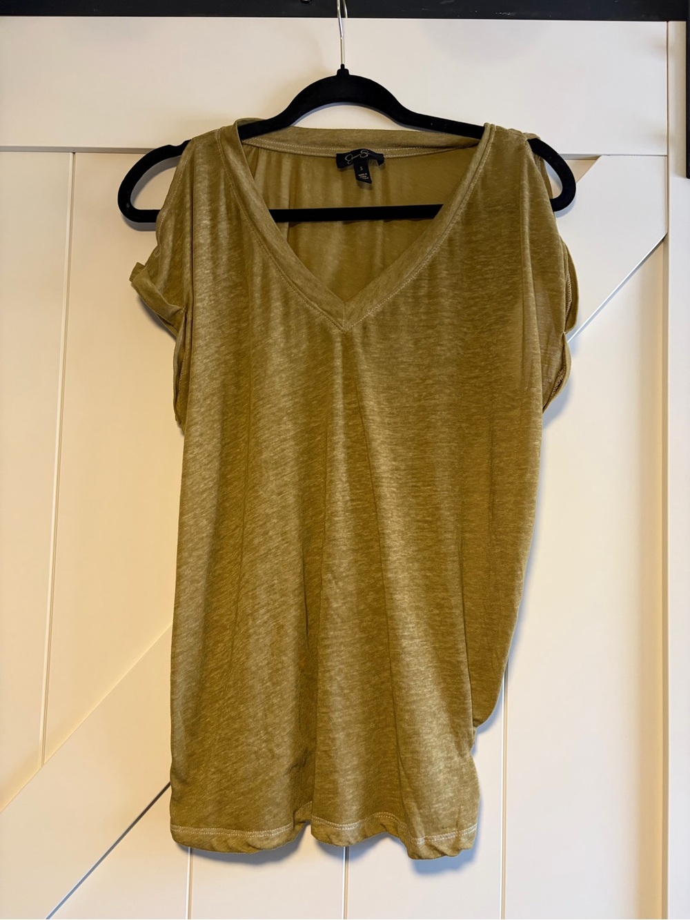 Relaxed V-Neck Short Sleeve Tee - Olive